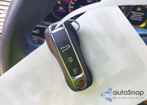 2021 Porsche Cayenne Coupe из США, поврежденный, VIN WP1BA2AY4MDA42884